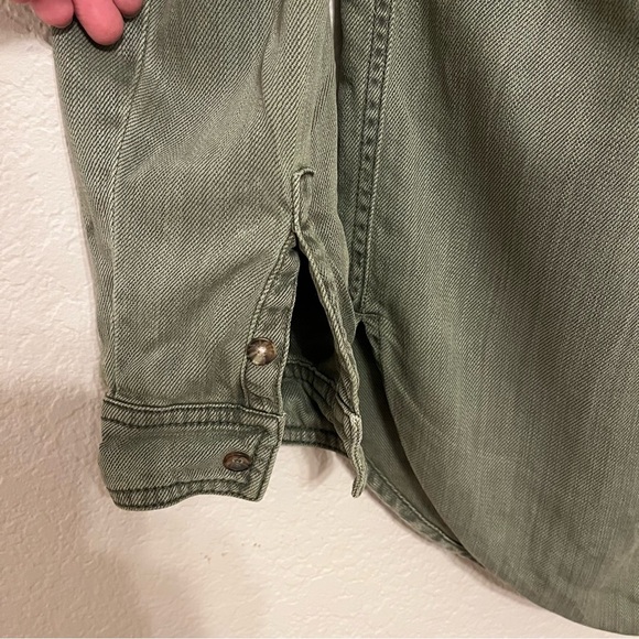 Anthropologie Olive Green and Bronze Sequin Button Down Shirt Size 8 - Picture 8 of 16